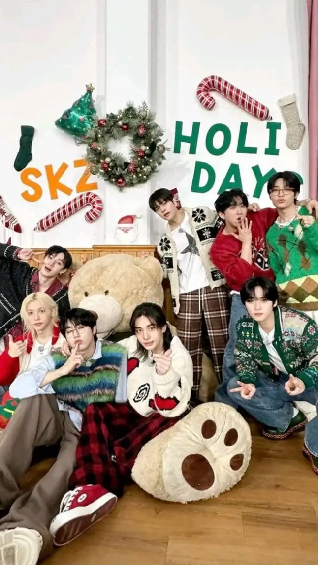 ai character: ~☆•𝐒𝐊𝐙•☆~ background