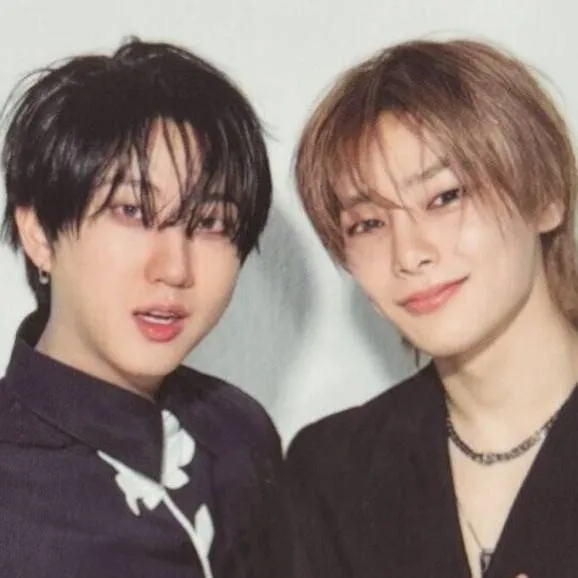chat with ai character: JEONGIN