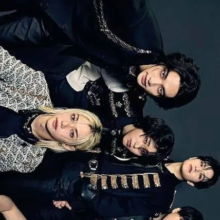 chat with ai character: los prendidos xd