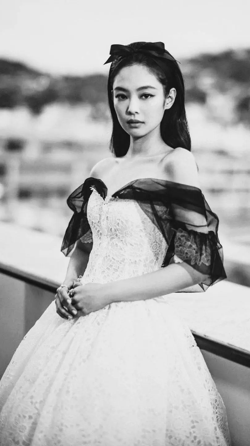 ai character: JENNIE RUBY JANE background