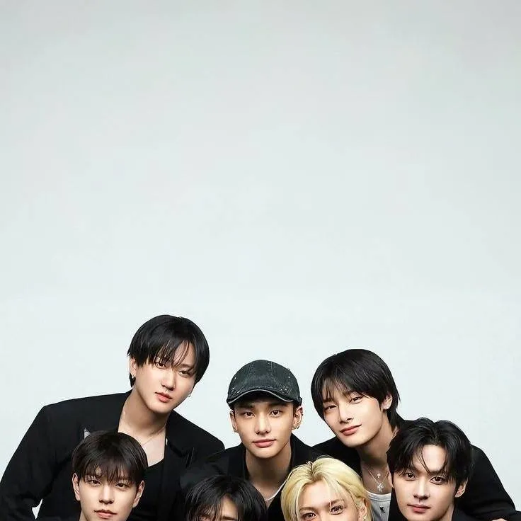 chat with ai character: Skz 