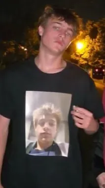 ai character: 🫶🏼Cruz🫶🏼 background