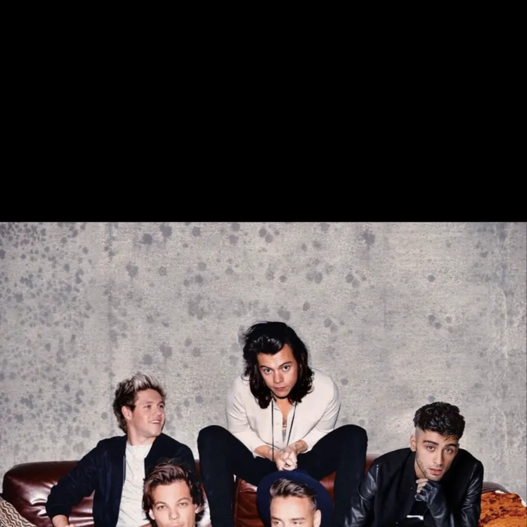chat with ai character: 1d tour!