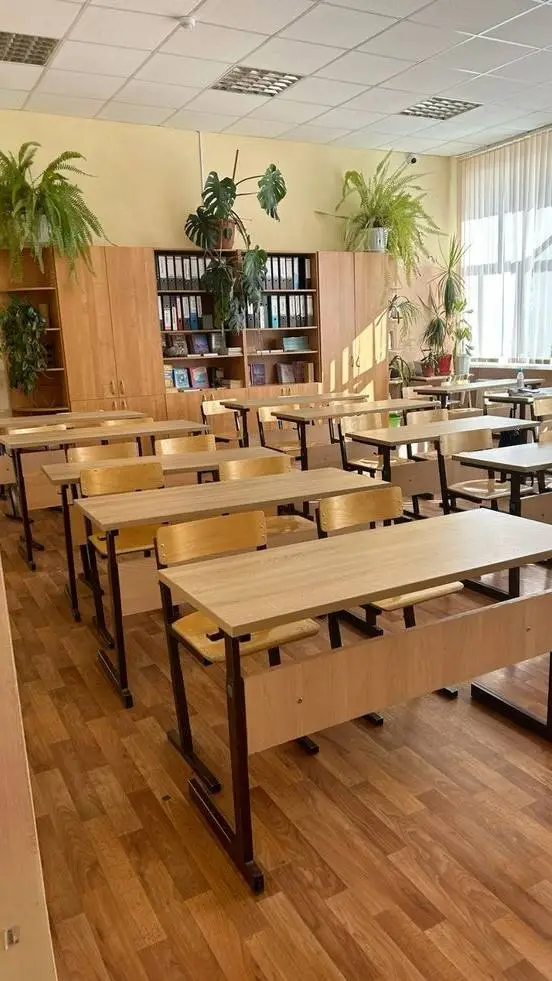 ai character: School background