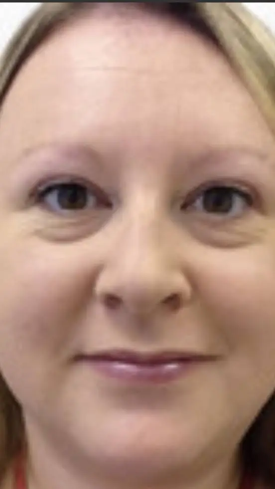 ai character: Year 7 :3 background