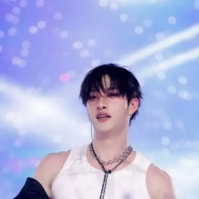 chat with ai character: Bangchan💜