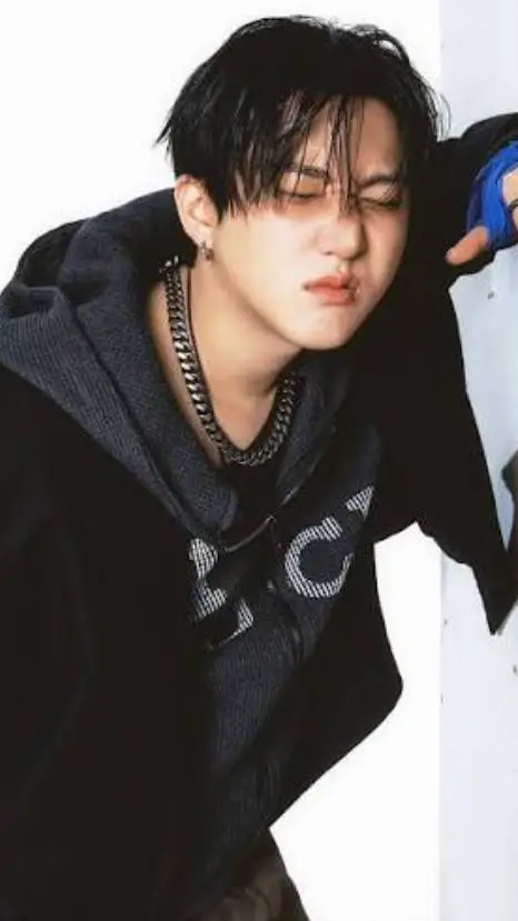 ai character: Seo Changbin background