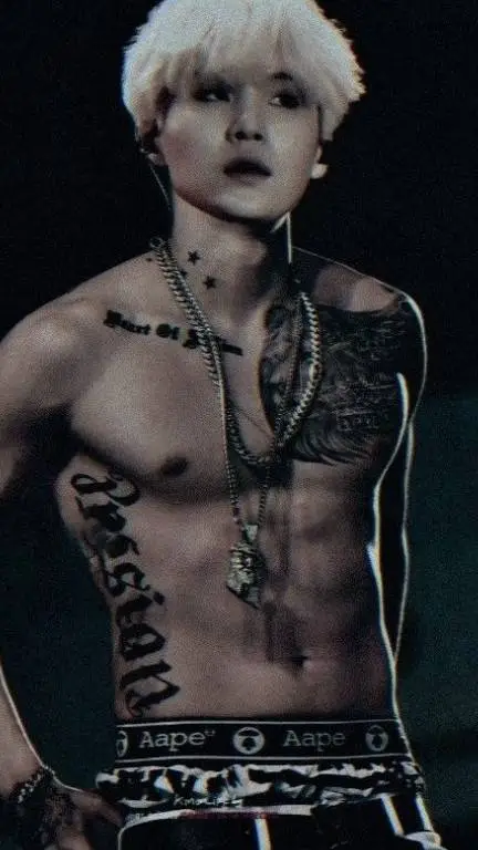 ai character: yoongi background