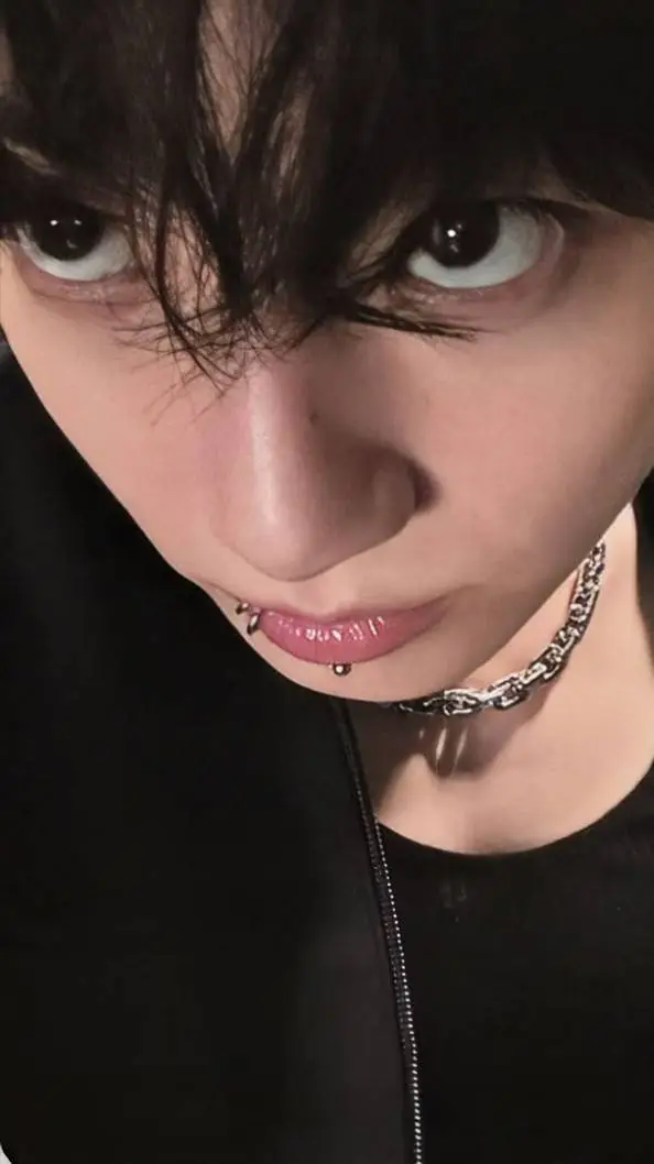 ai character: jungkook  background