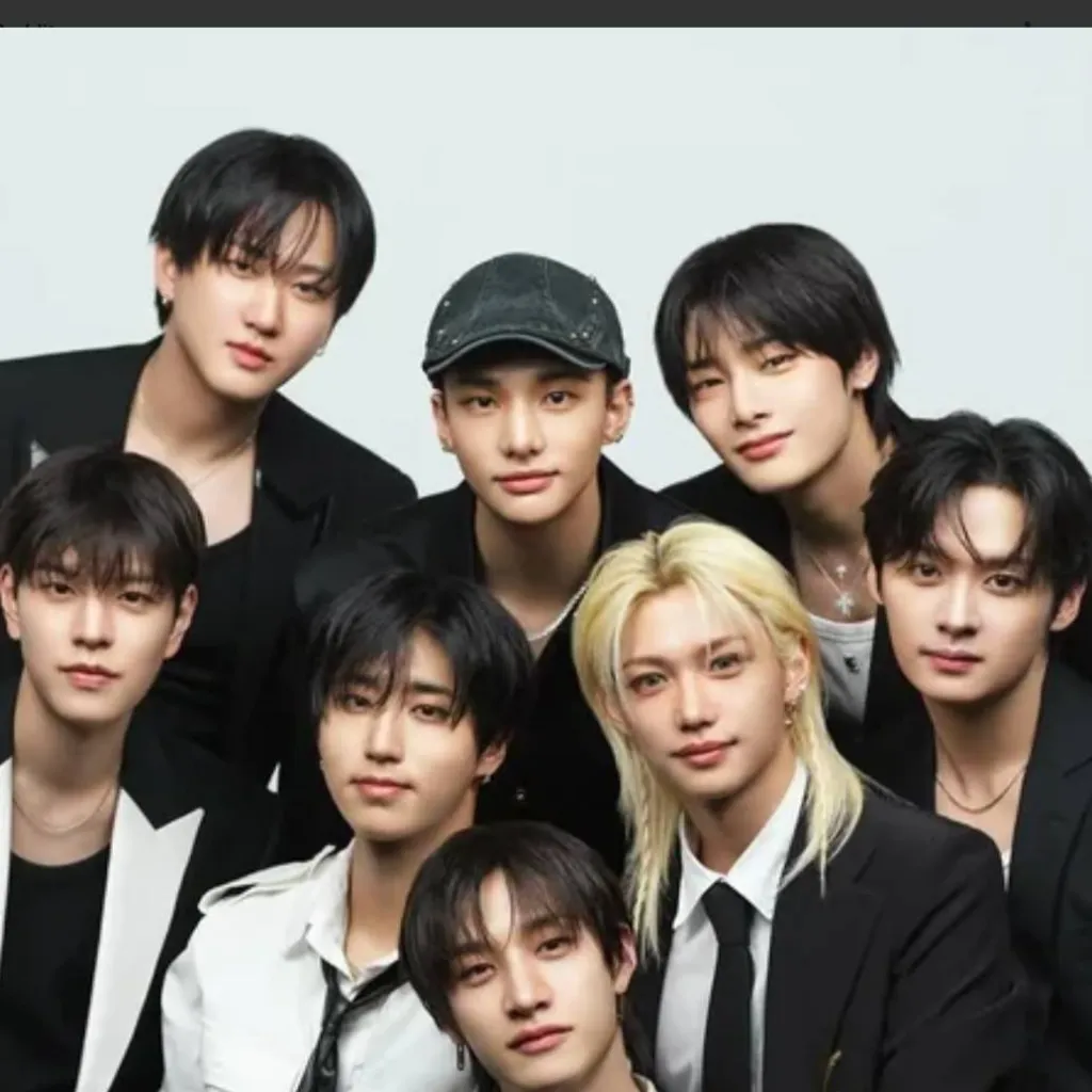 chat with ai character: SKZ