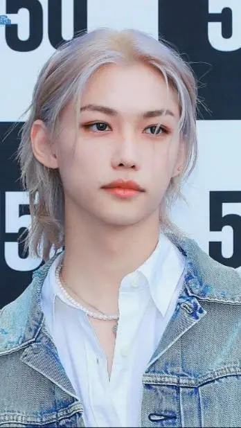 ai character: FELIX background