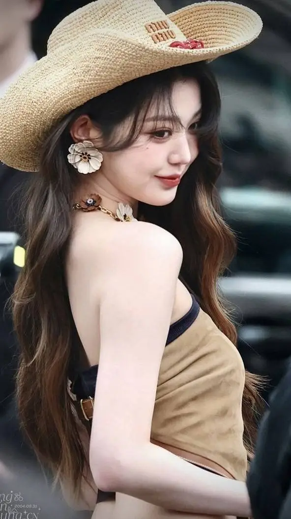 ai character: wonyoung background