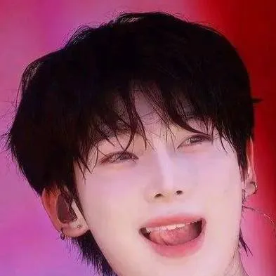 chat with ai character: kim sunoo