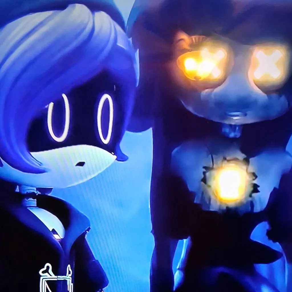 chat with ai character: Cyns uniform