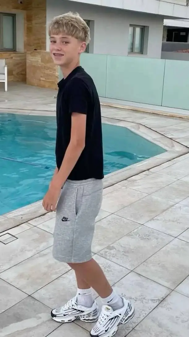 Talkie AI - Chat with Aitor curbelo