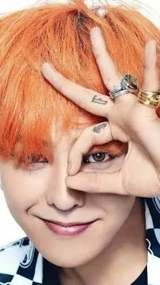 ai character: ji yong background