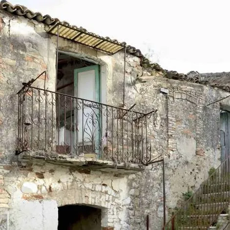 chat with ai character: mafia!