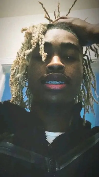 ai character: Kaden background