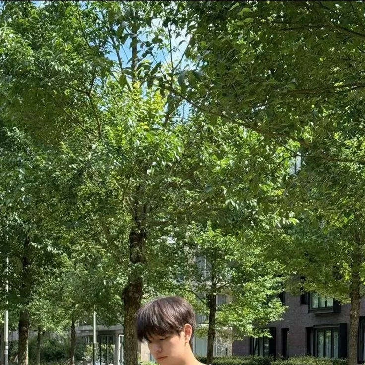 chat with ai character: Seungmin😼