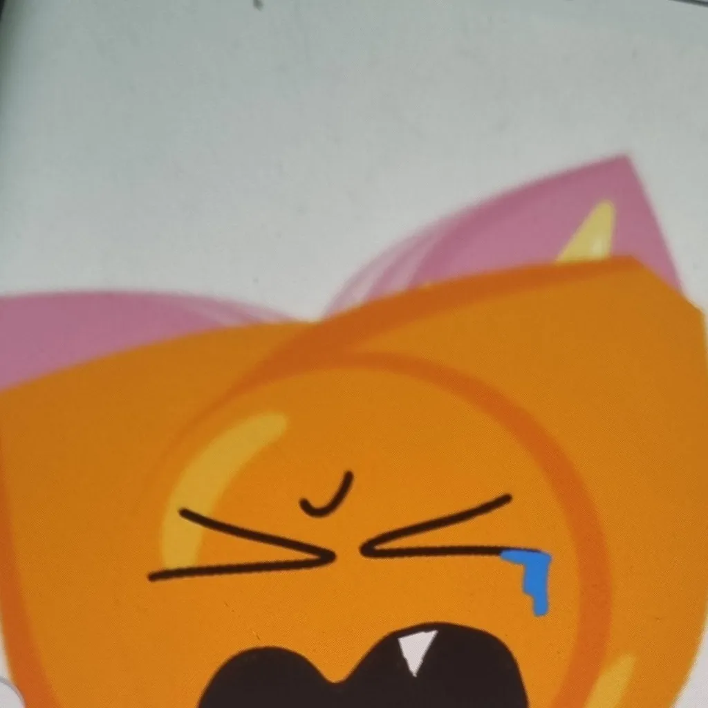 chat with ai character: Orange