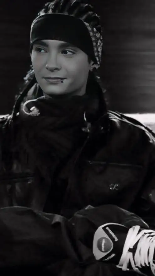 Talkie AI - Chat with Tom Kaulitz 
