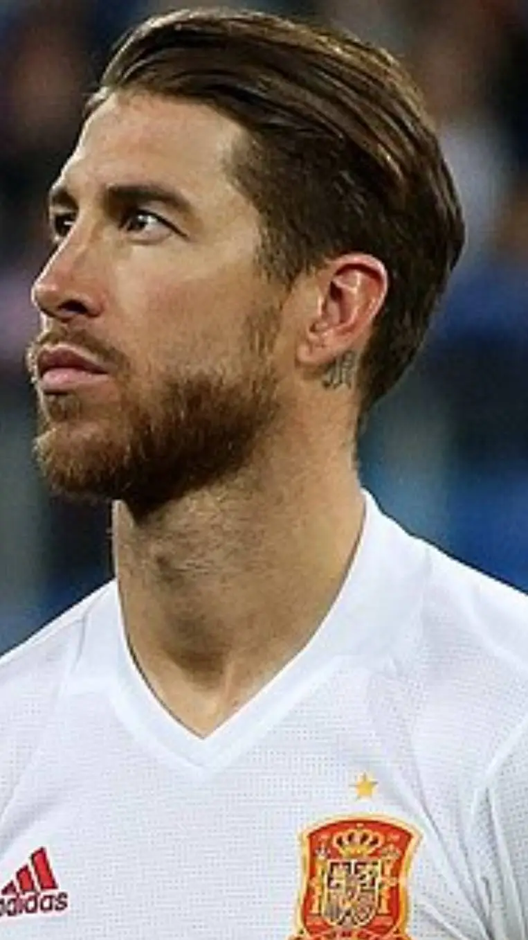 ai character: Sergio Ramos  background