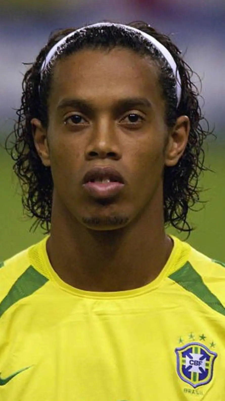 ai character: Ronaldinho  background