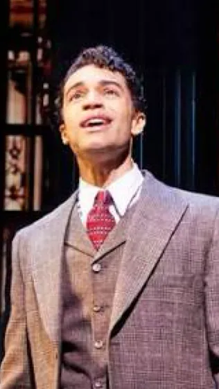 ai character: Nick carraway  background