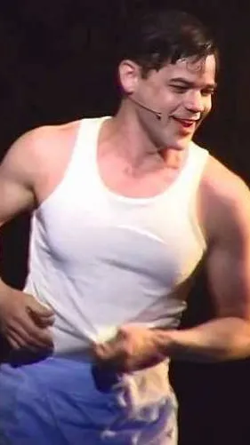 ai character: *JAY GATSBY* background