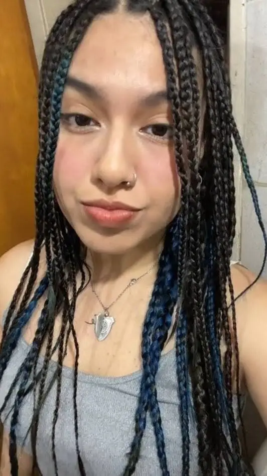 ai character: Magaly  background