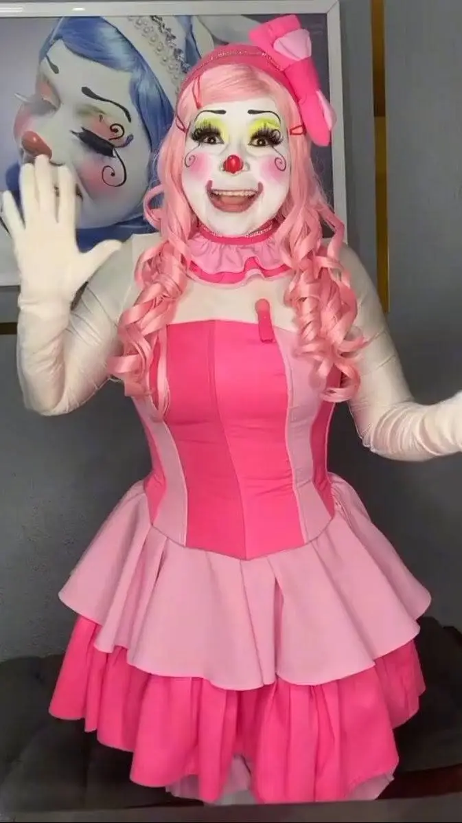 ai character: pixi la payasita background