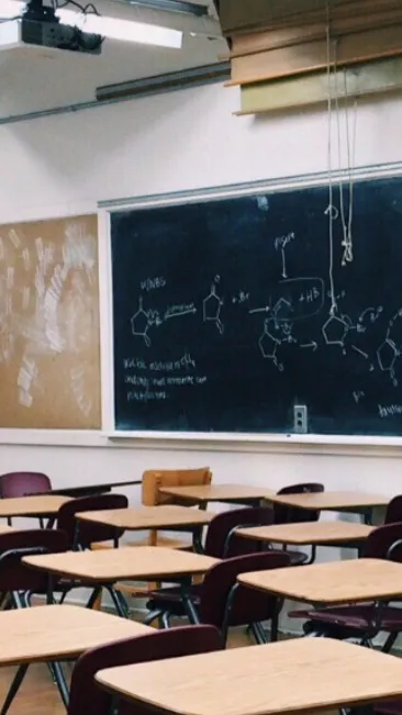 ai character: SCHOOL CLASSROOM!! background