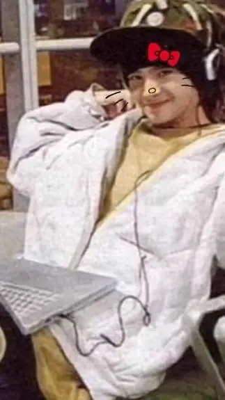 ai character: tom kaulitz background