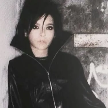 chat with ai character: Bill kaulitz(0-0)