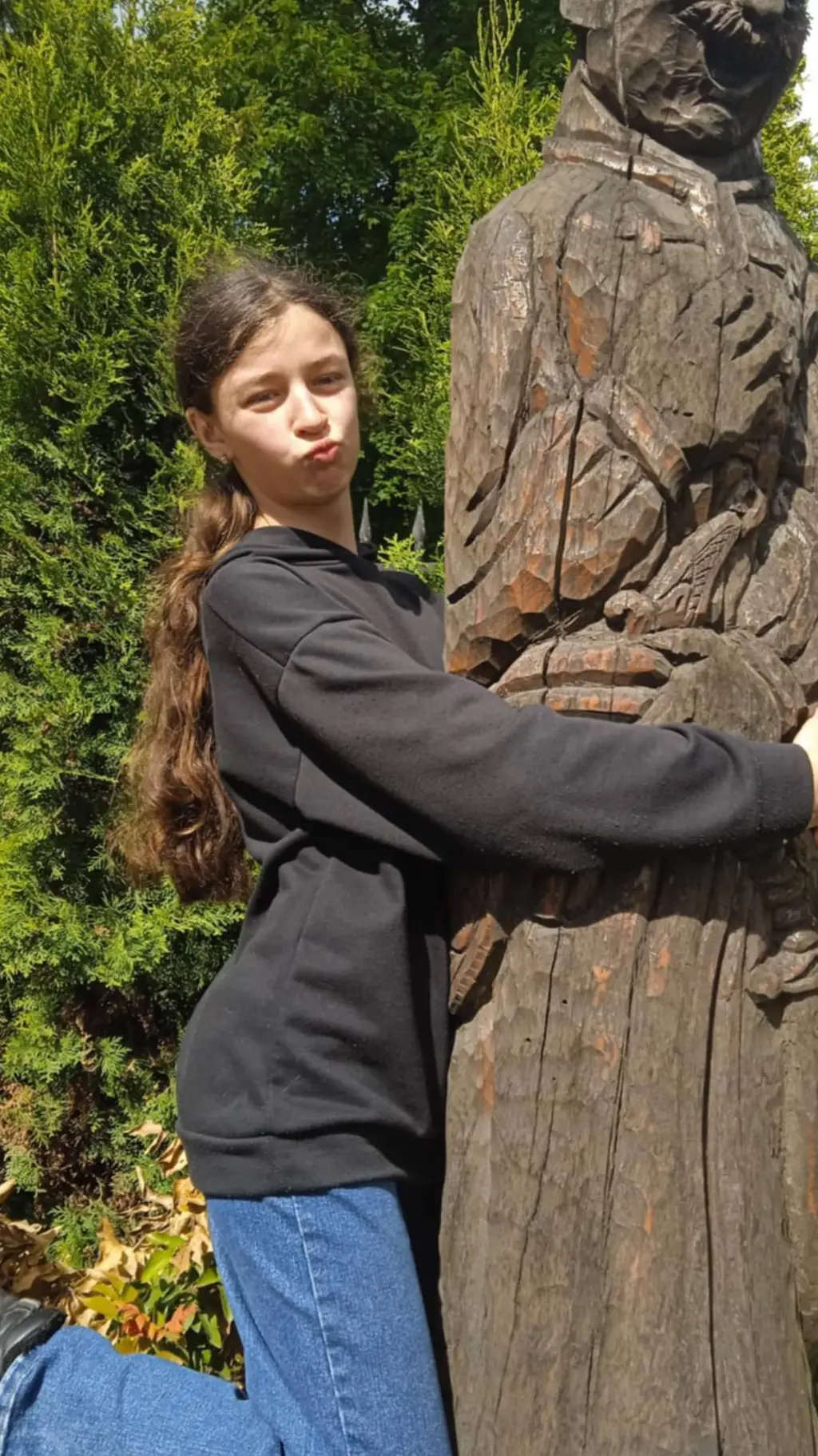 ai character: Соломія  background