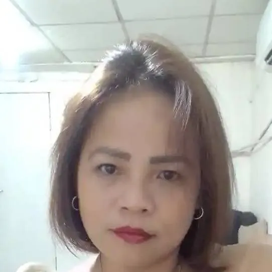 chat with ai character: my mommy 
