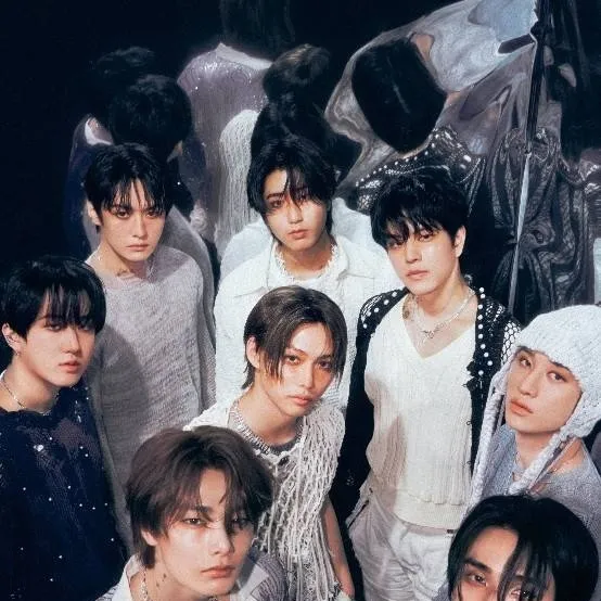 chat with ai character: Straykids