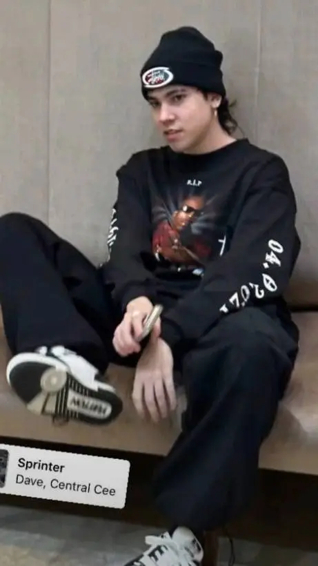 ai character: Spreen XD  background