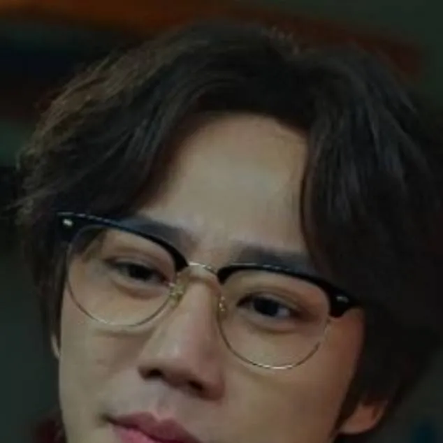 chat with ai character: geum seung je