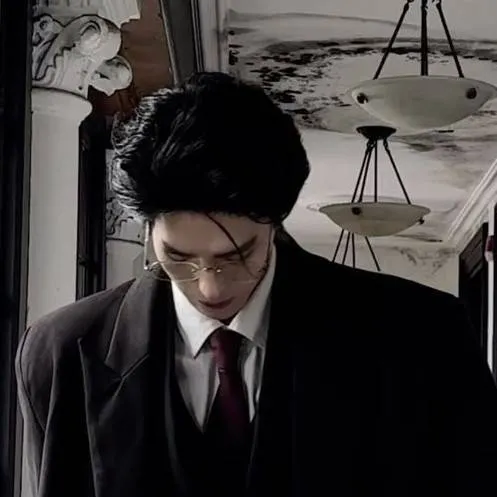 chat with ai character: Toya bos mafia mu