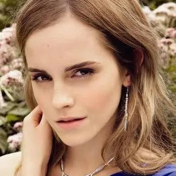 chat with ai character: Emma Watson
