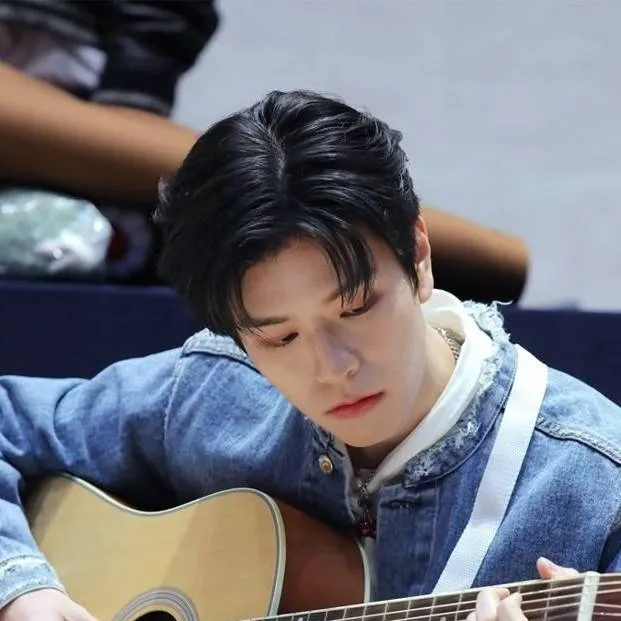 chat with ai character: ✯ѕєυиgмιи✯