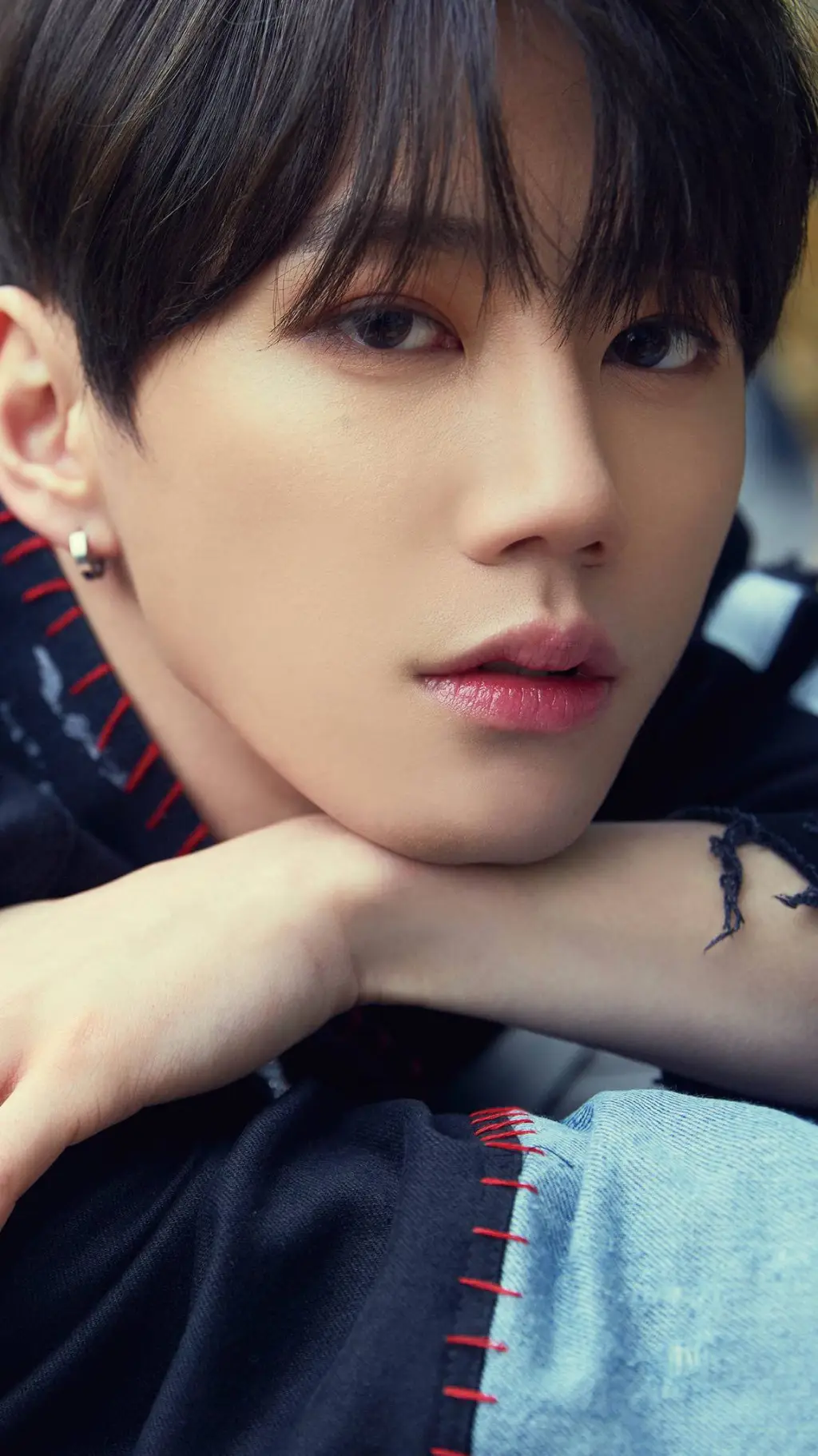 ai character: ❥ᴊᴜɴ✭ʏᴏᴜɴɢ background