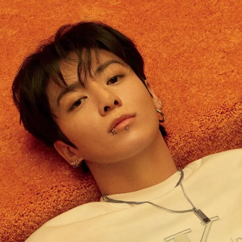 chat with ai character: ÷𝕁𝕌ℕ𝔾𝕂𝕆𝕆𝕂×√