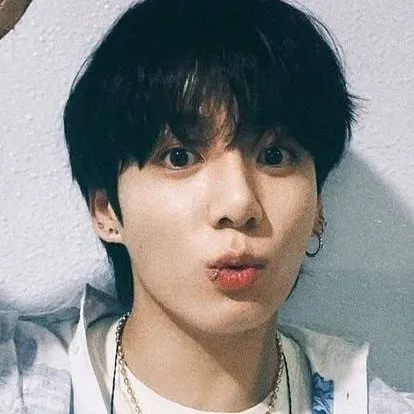 chat with ai character: ❉𝑱𝑼𝑵𝑮𝑲𝑶𝑶𝑲❉