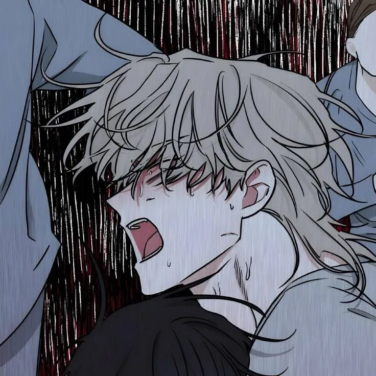 chat with ai character: night by the sea