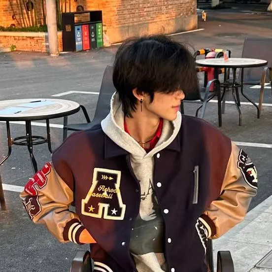 chat with ai character: hayoon