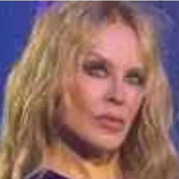 chat with ai character: Kylie Minogue