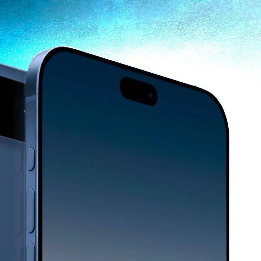 chat with ai character: iphone 17