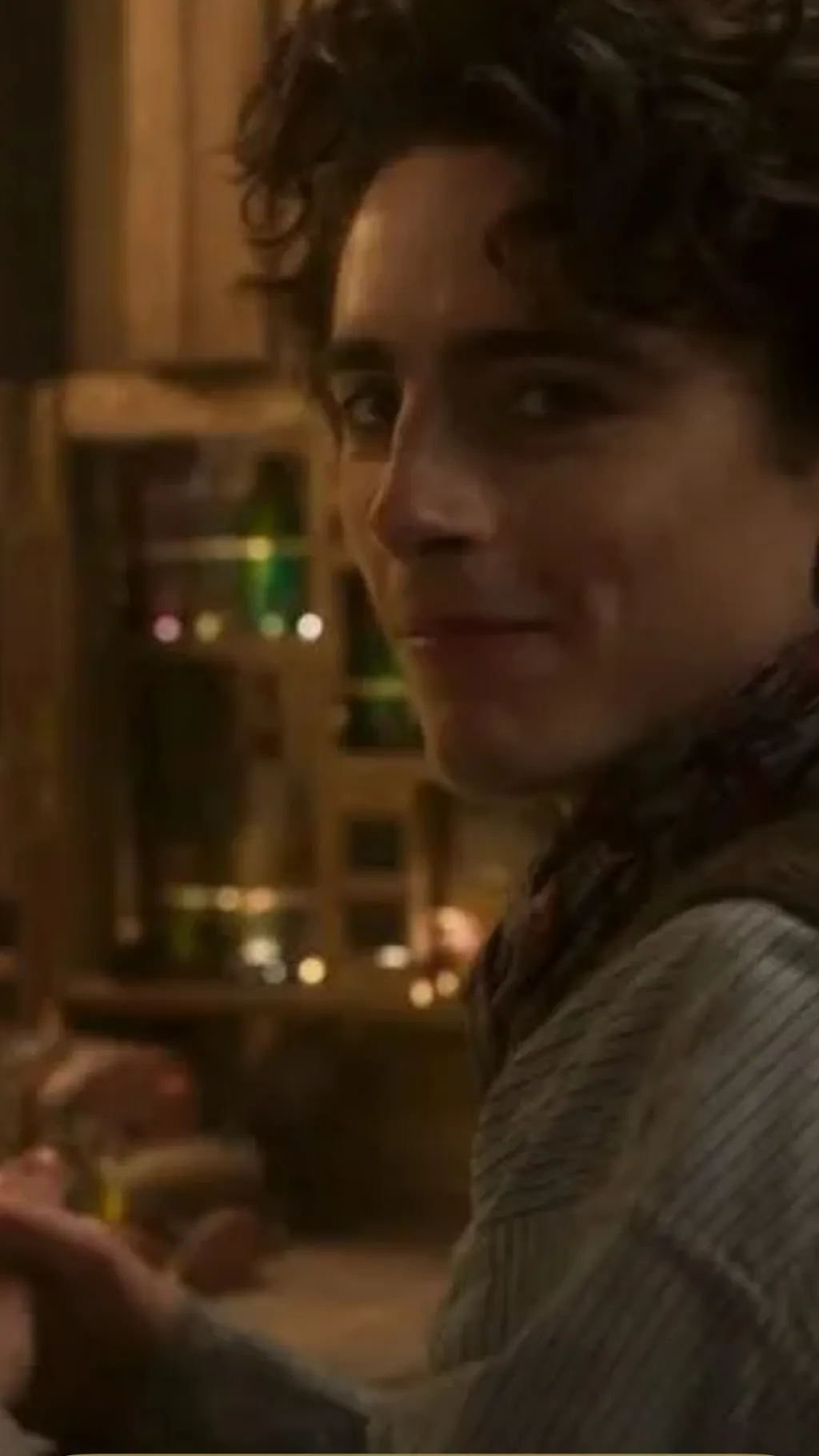 ai character: Willy wonka background